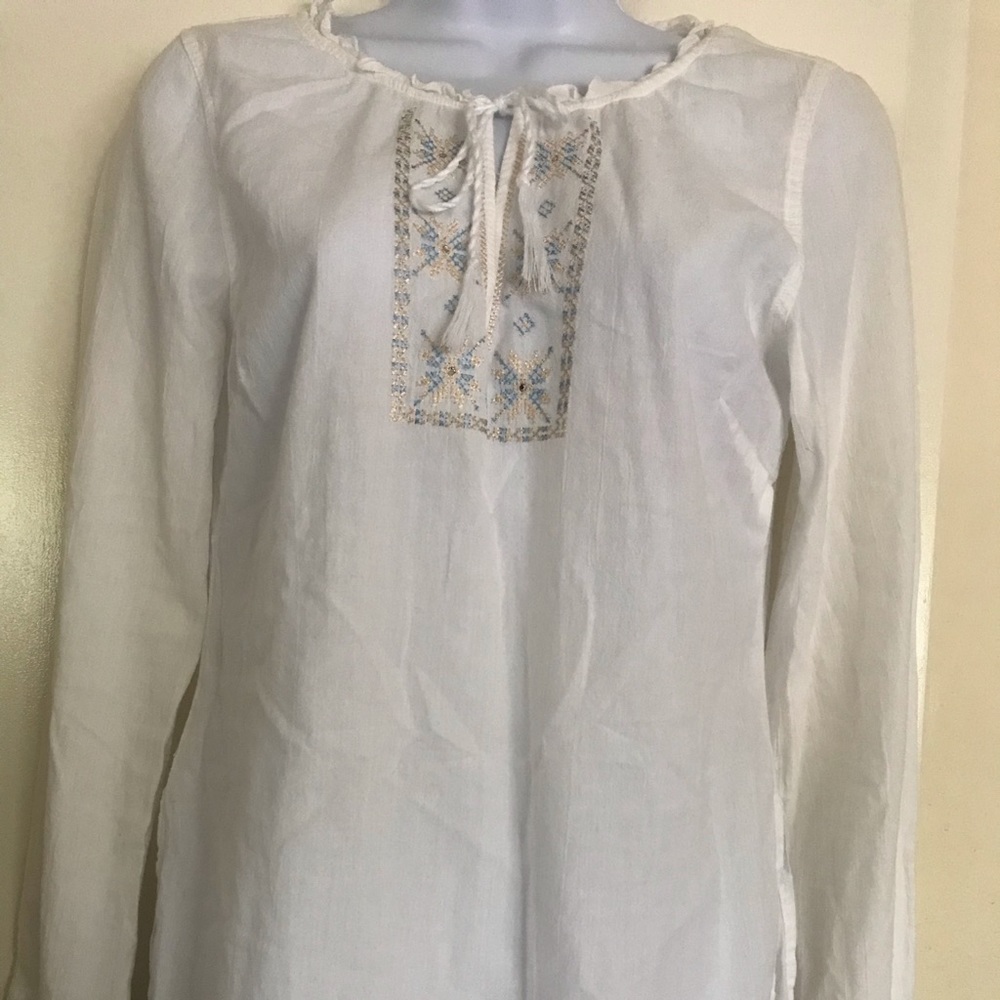 Abercrombie & Fitch , 100% cotton white top , M